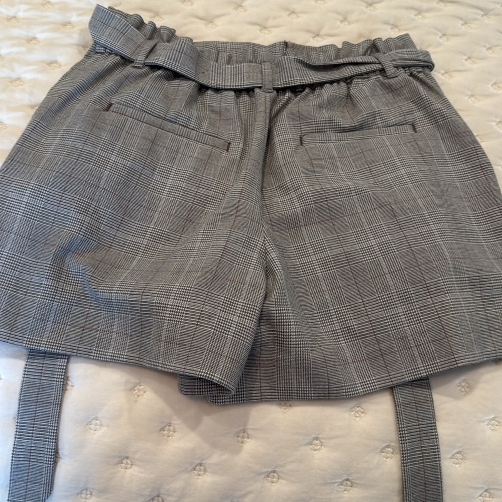 LOFT Gray Checkered Women's Skorts - Picture 5 of 5